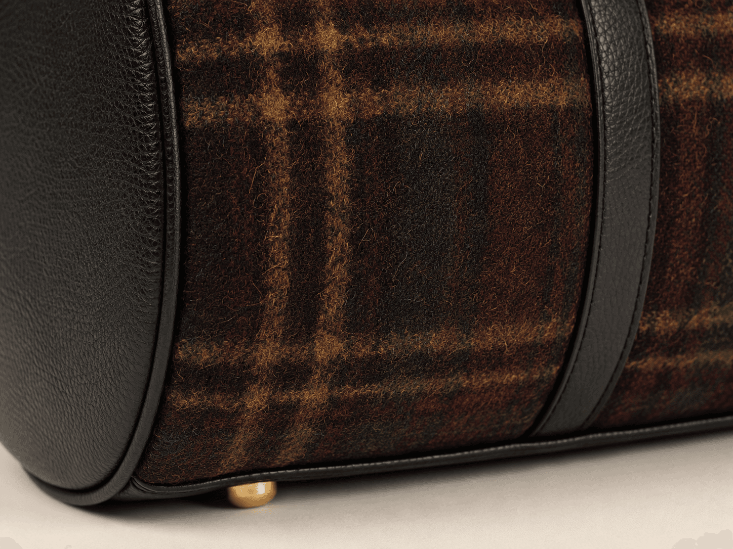 Custom Tartan Weekend Duffle Bag detail material foot